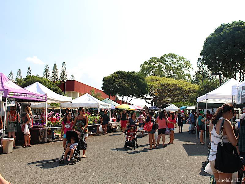 Our first farmers market! Live Saturday 15 August 2020 in Kakaako!